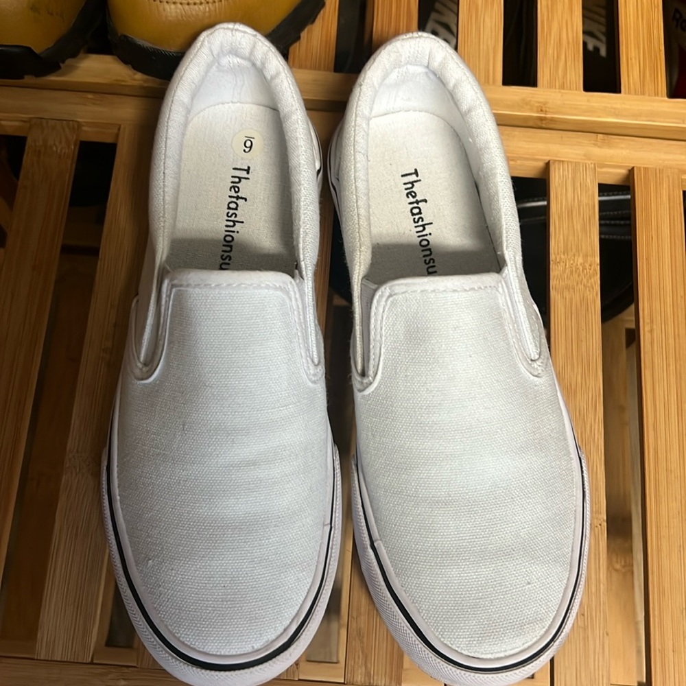 White kids shoes